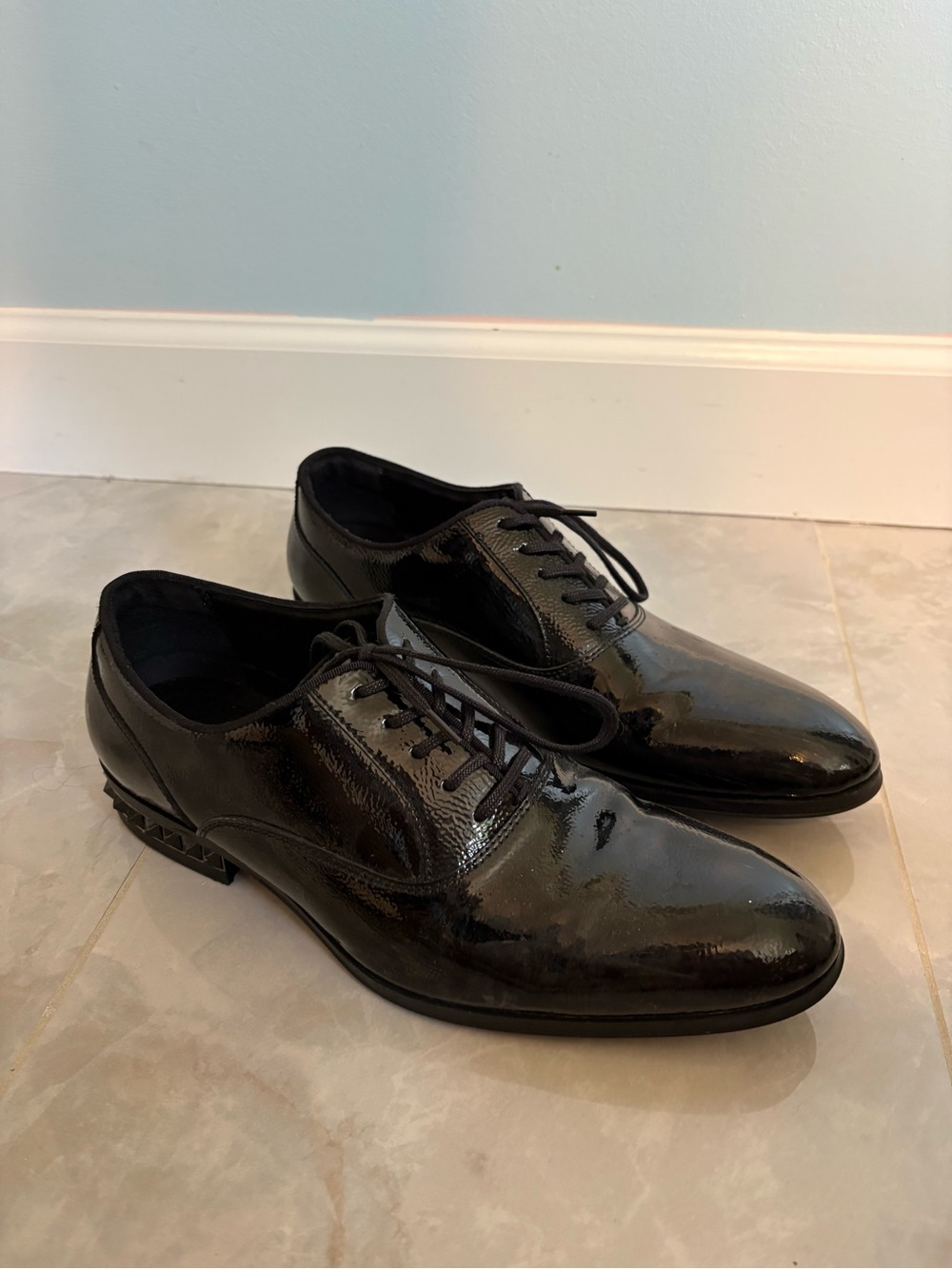 Black Men's Patent Lace-Up Dress Shoes